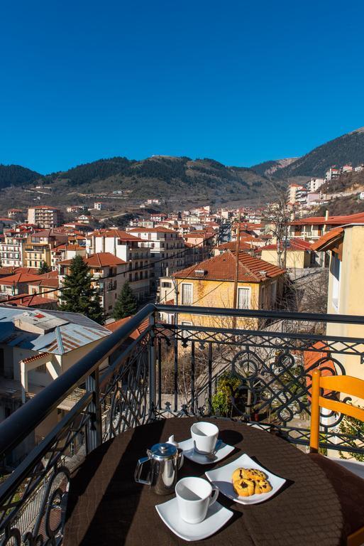 Artemis Hotel Karpenisi ภายนอก รูปภาพ