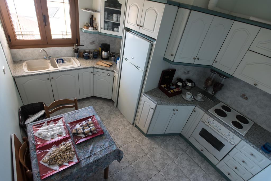 Artemis Hotel Karpenisi ภายนอก รูปภาพ